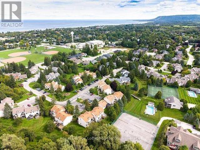 44 127 Alfred Street W, Blue Mountains, ON, N0H 2P0 townhouse for sale | Listing ID X13776 | Royal LePage