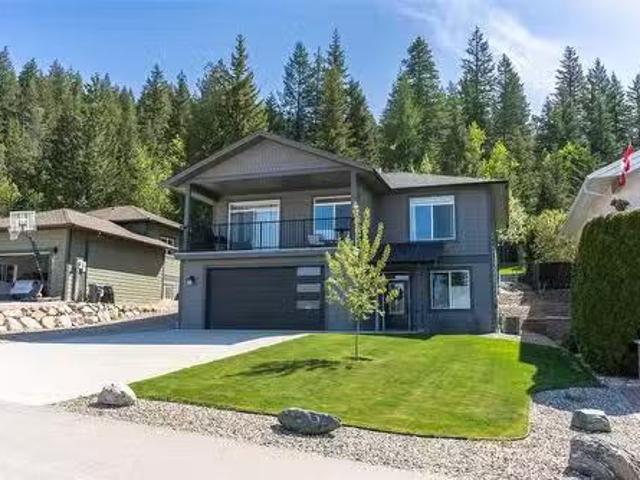 44 2592 Alpen Paradies Road, Blind Bay, BC, V0E 1H1 house fo.