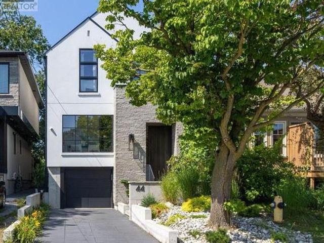 44 Thirteenth Street, Toronto New Toronto, ON, M8V 3H4 house for sale | Listing ID W13708 | Royal LePage