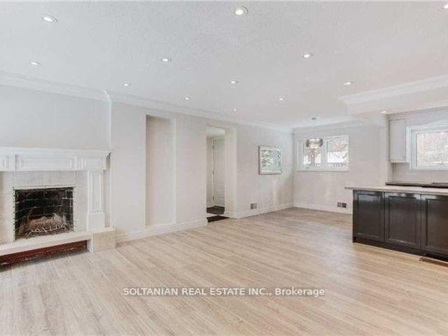 44 Tremont Crescent, Toronto, M3B 2S2, Toronto