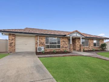 44 Victory Street, Raceview QLD 4305