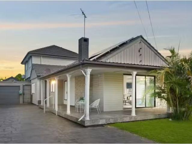 44 Wattle Avenue, Villawood House for rent Listed by Chris Yo.