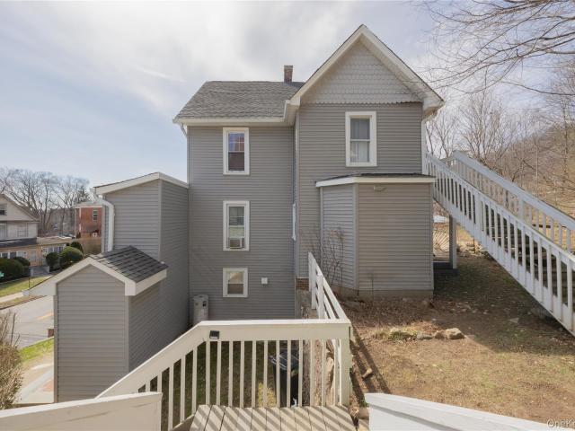 44 Wayne Ave, Suffern, NY 10901 | MLS #967111