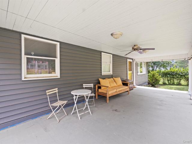 44 Woods Road