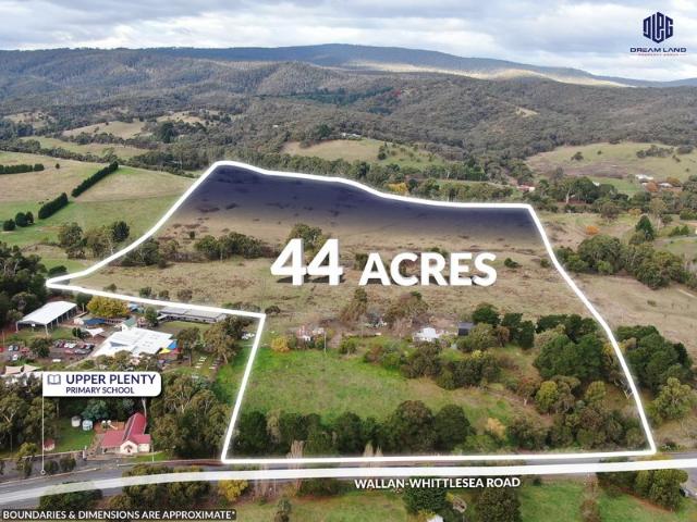 44 Acres of Sensational Lifestyle Opportunity!