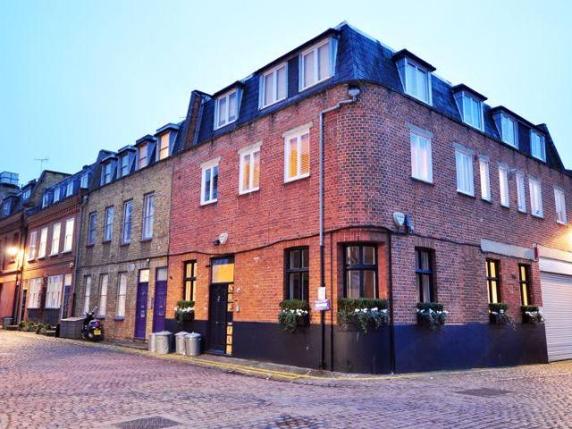 44 Adam and Eve Mews, London, W8 6UJ, United Kingdom | 3 bed apartment for rent #138775904 | Rentberry