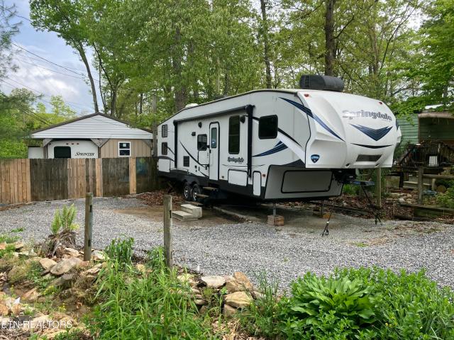 44 Arapaho Tr