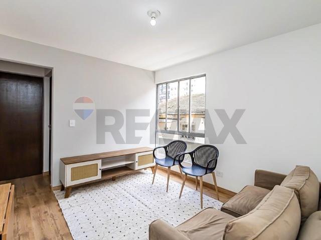 44 Área Útil Apartamento Alugar, 2 Dormitórios localizado em Alto da Rua XV, Curitiba, Paraná, 80060 070 | Brasil
