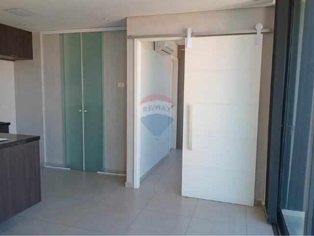 44 Área Útil Studio Alugar, 1 Dormitórios localizado em Parque Campolim, Sorocaba, São Paulo, 18048090 | Brasil
