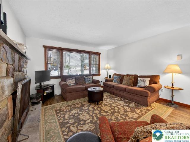 44 Big Bass Dr, Gouldsboro, PA 18424 | MLS #773330