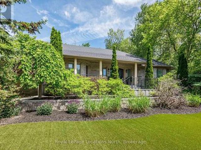 44 Blackburn Avenue, Clearview Nottawa, ON, L0M 1P0 Luxury House for sale | Listing ID S13454 | Royal LePage Carriage Trade Luxury Properties