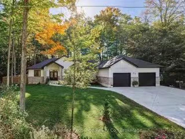44 Blairs Trail, Huron Kinloss, ON, N2Z 0B3 Luxury House for.