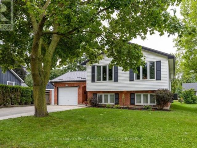 44 Blenheim Street, West Perth Mitchell, ON, N0K 1N0 house for sale | Listing ID X13750 | Royal LePage