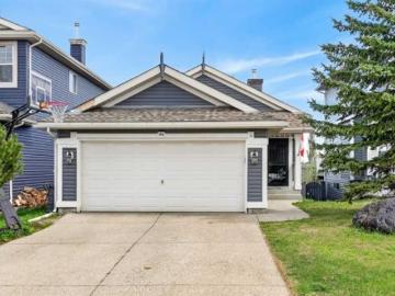 Bridlewood, Calgary, Alberta - Office room