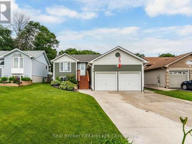 44 Byrnes Crescent, Penetanguishene, ON, L9M 1V9 house for sale | Listing ID S13627 | Royal LePage
