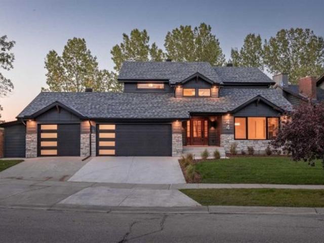 44 Canterbury Drive Sw, Calgary, AB, T2W 3S8 house for sale | Listing ID A2340 | Royal LePage