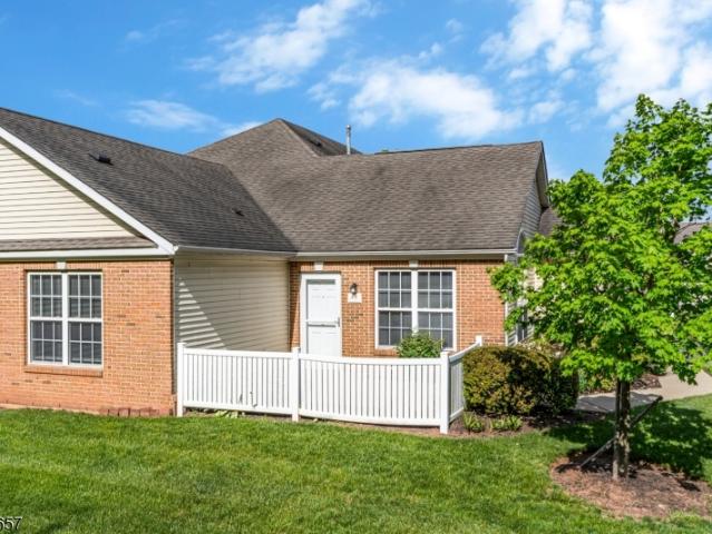 44 Chandler Ct