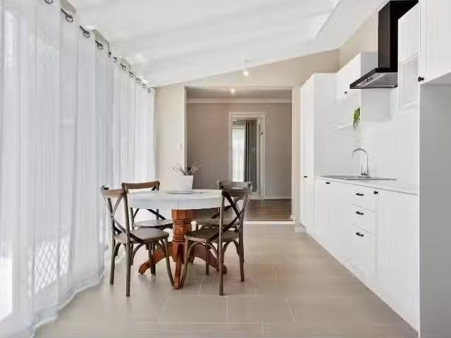 44 Cowan Road, Mount Colah House for rent Listed by Aroha Gil.