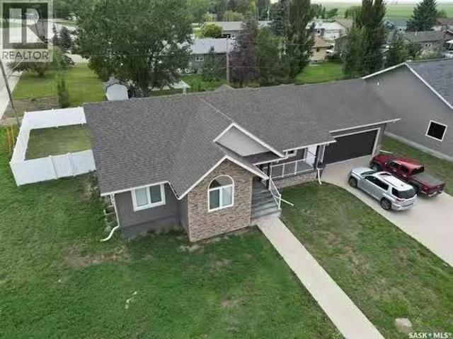 44 Crescent Drive, Avonlea, SK, S0H 0C0 house for sale List.