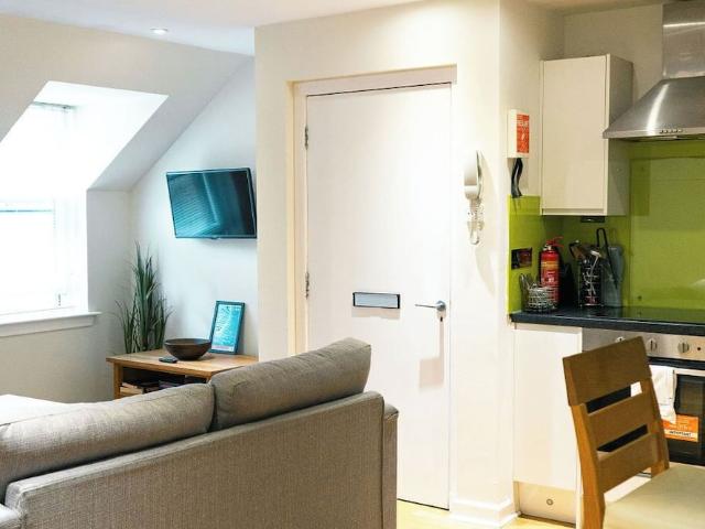 4/4 Dewar Place Lane | Studio apartment for rent #121439465 | Rentberry