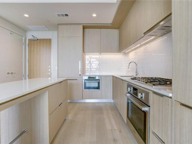 44 East Ave # 2408