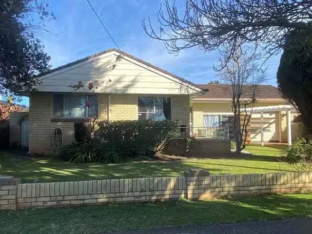 44 Eiser Street, Harristown, QLD 4350