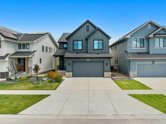 44 Elderberry Way, Rural Rocky View County, AB, T3Z 0G3 house for sale | Listing ID A2317 | Royal LePage