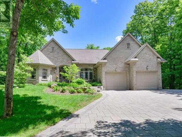 44 Estate Drive, Muskoka Lakes Medora, ON, P0B 1J0 house for sale | Listing ID X13489 | Royal LePage