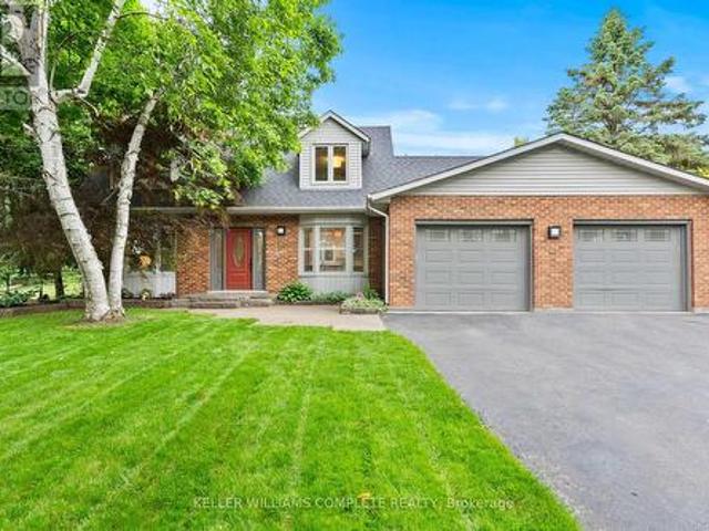 44 Fireside Drive, Hamilton, ON, L8N 2Z7 house for sale | Listing ID X13455 | Royal LePage