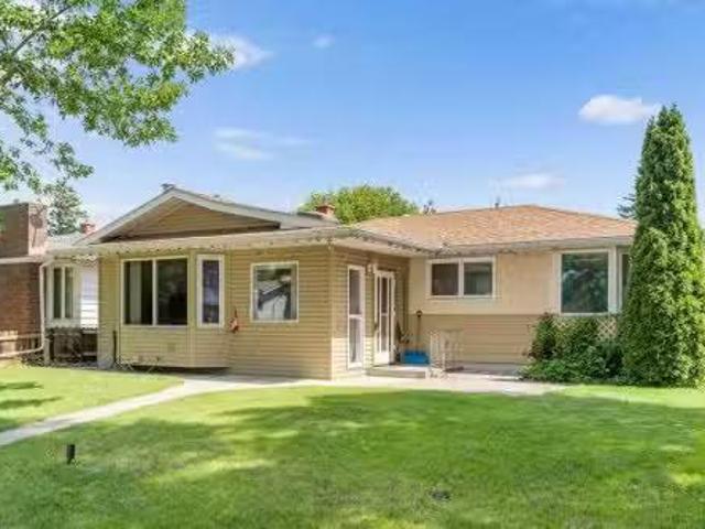44 Fraser Road Se, Calgary, AB, T2H 1E3 house for sale List.
