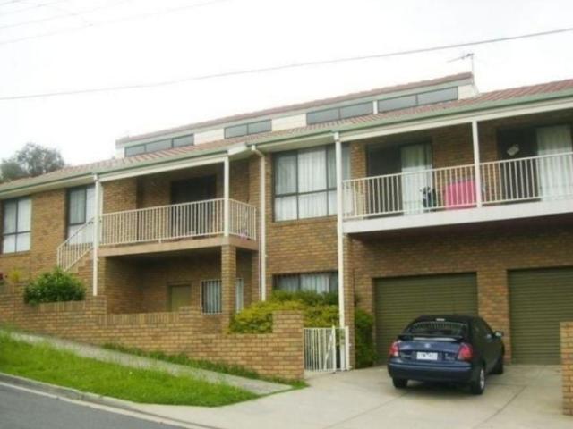 44 Glencairn Crescent, Broadmeadows