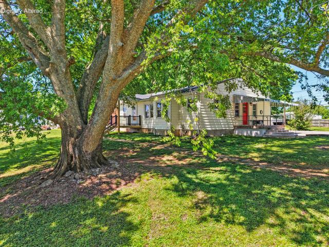 44 Horseshoe Drive