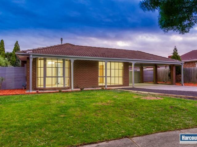 44 Jenola Parade, WANTIRNA SOUTH, VIC 3152