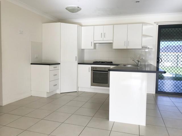 44 Lakeview CircuitMulambin QLD 4703, Australia