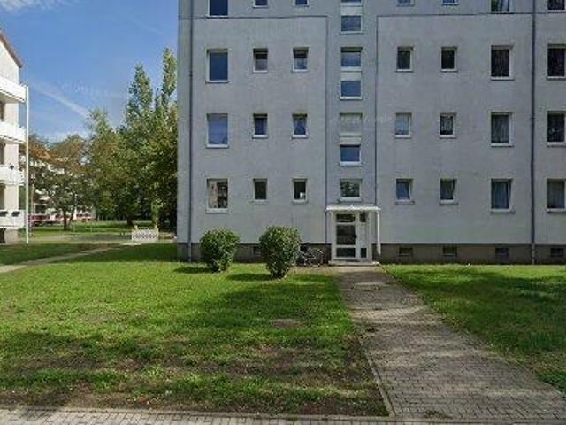 44 m2 apartment for rent in Saalekreis