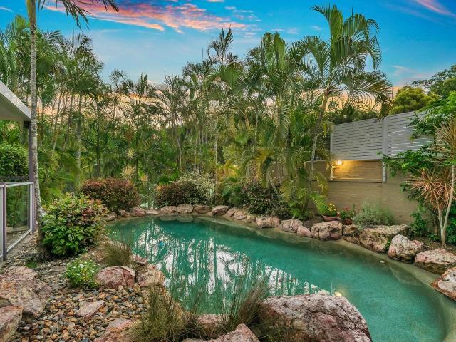 44 Mukurta Street, Chapel Hill, QLD 4069 House for Rent Ray White MetroWest Real Estate Property for Sale & Rent
