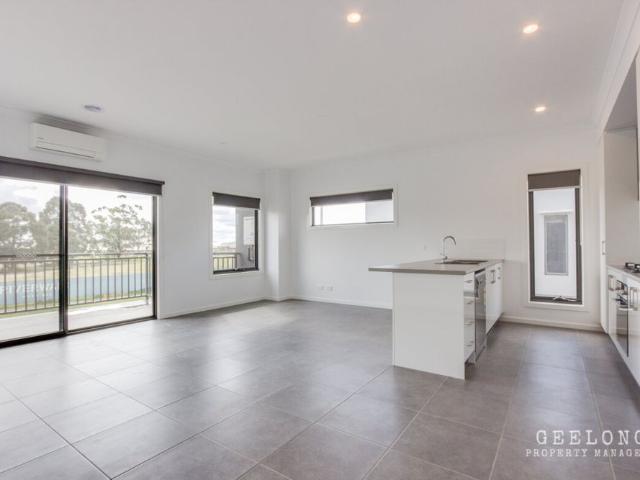 44 Newmarket Rd Werribee