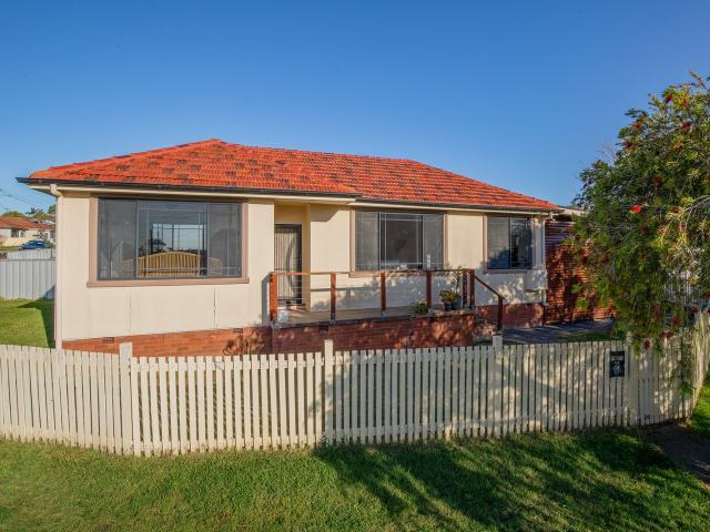 44 Norman Street, Waratah West, NSW 2298 House for Rent Ray White Newcastle | Lake Macquarie