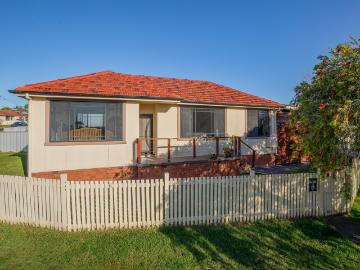 44 Norman Street, Waratah West, NSW 2298 House for Rent Ray White Newcastle | Lake Macquarie