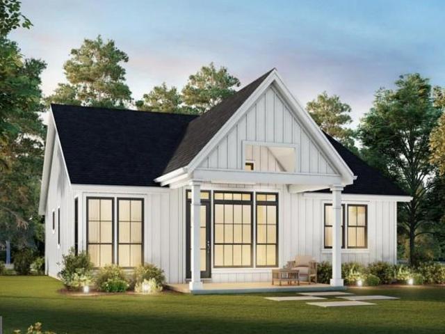 44 Parkside Ter, Berkeley Springs, WV 25411 | MLS #WVMO2007