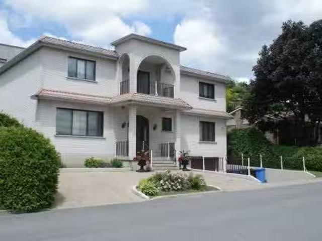 44 Rue Bourassa, Granby, QC, J2G 6N2 house for sale Listing.