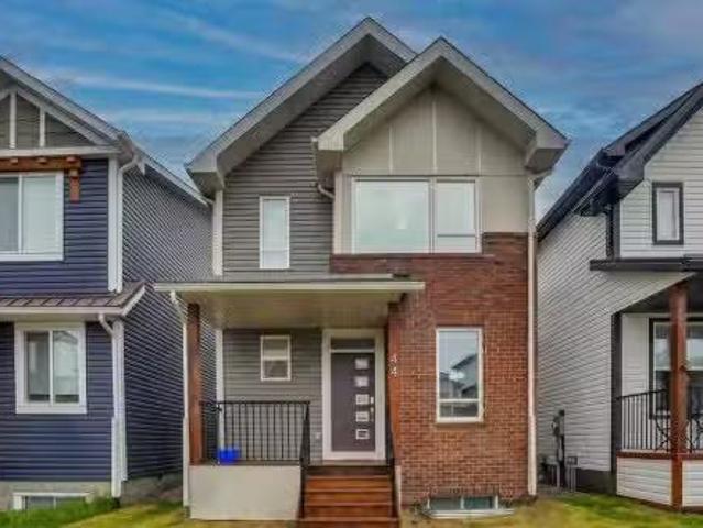 44 Seton Villas Se, Calgary, AB, T3M 3G6 house for sale Lis.