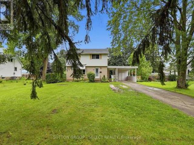44 South Edgeware Road, St. Thomas, ON, N5P 2H4 house for sale | Listing ID X13748 | Royal LePage