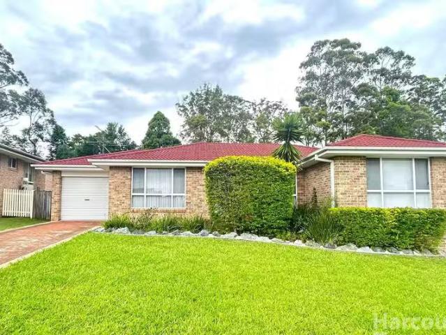 44 Stockwhip Place, Wauchope, NSW 2446 House for Rent