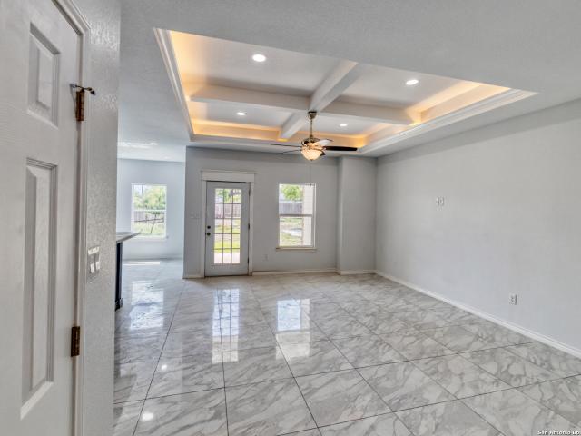 44 Sunday Ct, Uvalde, TX 78801 | MLS #1844