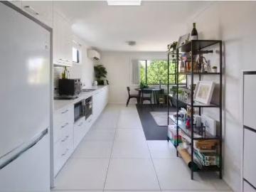Forde, Yass Valley, Victoria - Equipped kitchen