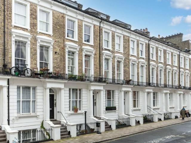 44a Westbourne Grove, London, W2 4UA, United Kingdom | 1 bed apartment for rent #139545491 | Rentberry