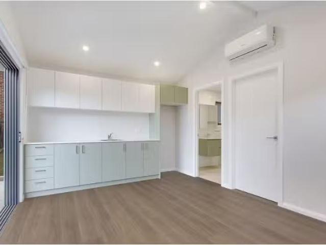 44B Edward Street, Narraweena Apartment for rent Listed by Li.