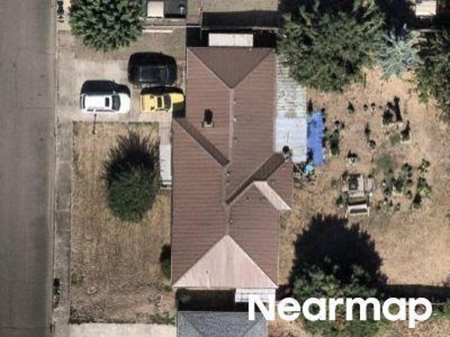 44th Pl NE