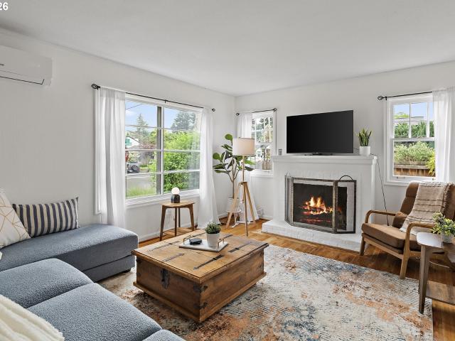 4505 NE 40TH AVE